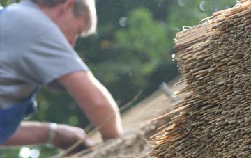 professional Mackerye End thatchers